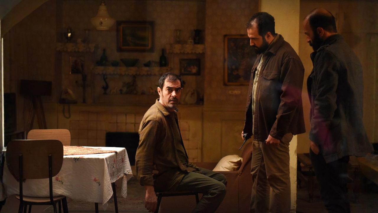 Scene from the film Raha featuring Shahab Hosseini in an indoor setting